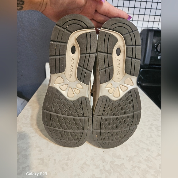 ARAVON WOMENS 8.5 VELCO STRAP SLIP ON SHOE - Picture 10 of 12